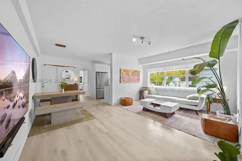 832 15th Street Miami Beach FL 33139