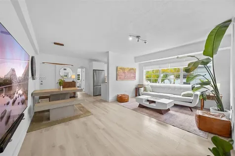 832 15th Street Miami Beach FL 33139