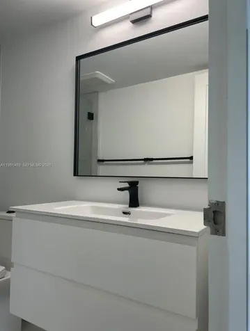 10275 Collins Avenue Bal Harbour FL 33154