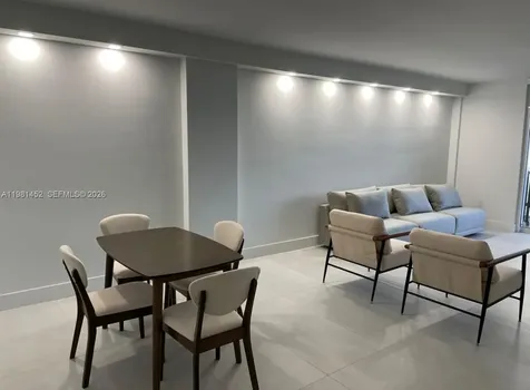 10275 Collins Avenue Bal Harbour FL 33154