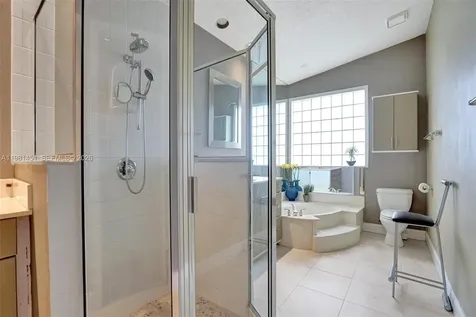 11585 N Quayside Drive Cooper City FL 33026
