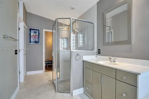 11585 N Quayside Drive Cooper City FL 33026