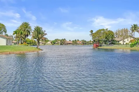 11585 N Quayside Drive Cooper City FL 33026