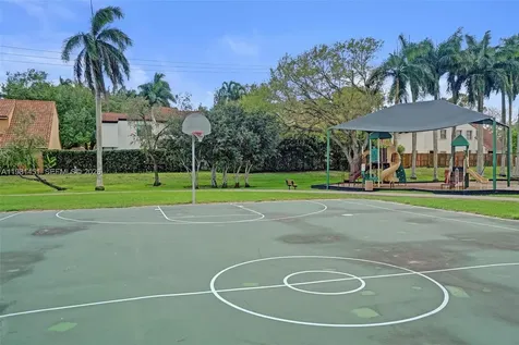 11585 N Quayside Drive Cooper City FL 33026
