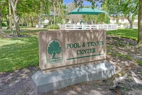 11585 N Quayside Drive Cooper City FL 33026