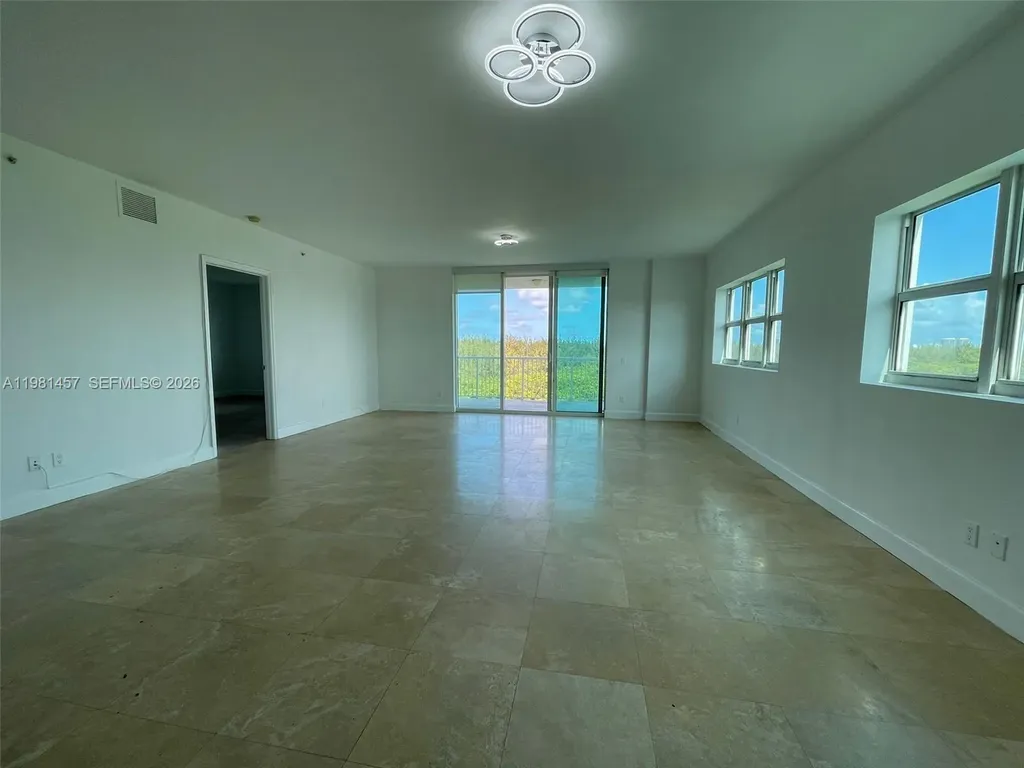 14951 Royal Oaks Lane North Miami FL 33181