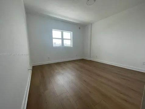 14951 Royal Oaks Lane North Miami FL 33181