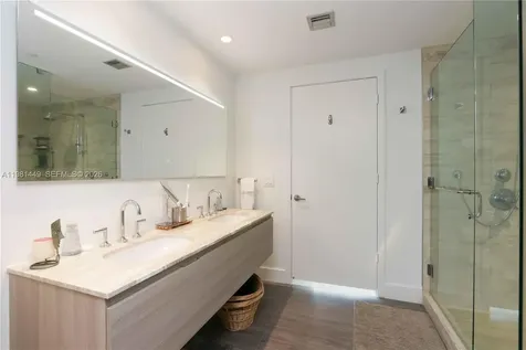 2900 NE 7th Avenue Miami FL 33137