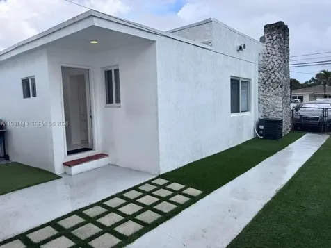 2036 SW 57th Court Miami FL 33155