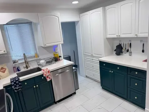 2036 SW 57th Court Miami FL 33155