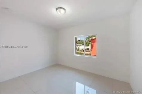 2285 NW 91 Street Miami FL 33147