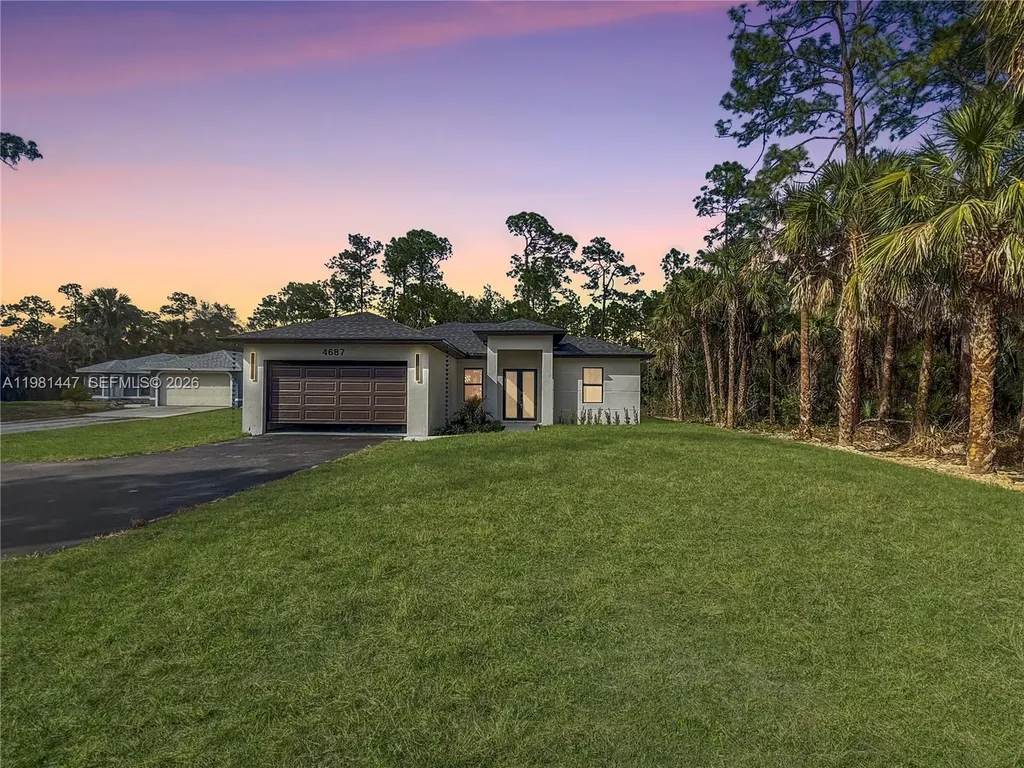 4687 14 Avenue SE Naples FL 34117