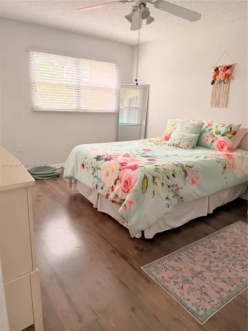 571 SW 142nd Avenue Pembroke Pines FL 33027