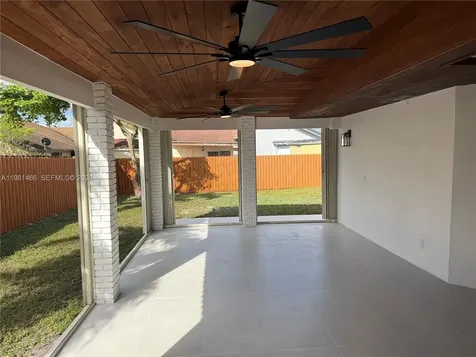 8940 SW 4th Terrace Miami FL 33174