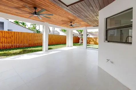 8940 SW 4th Terrace Miami FL 33174