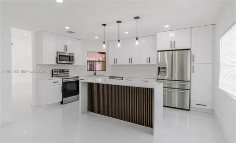 8940 SW 4th Terrace Miami FL 33174