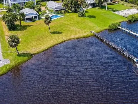 779 SW 31st Street Palm City FL 34990