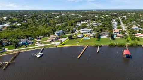779 SW 31st Street Palm City FL 34990