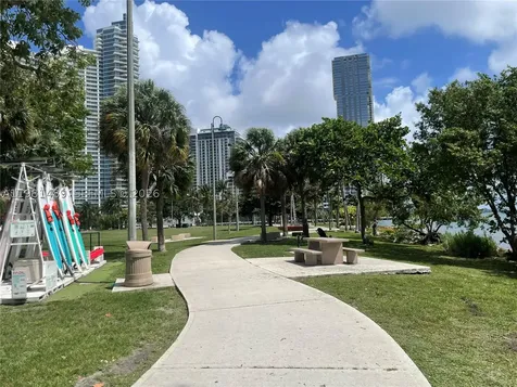 1750 N Bayshore Drive Miami FL 33132