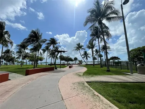 1750 N Bayshore Drive Miami FL 33132