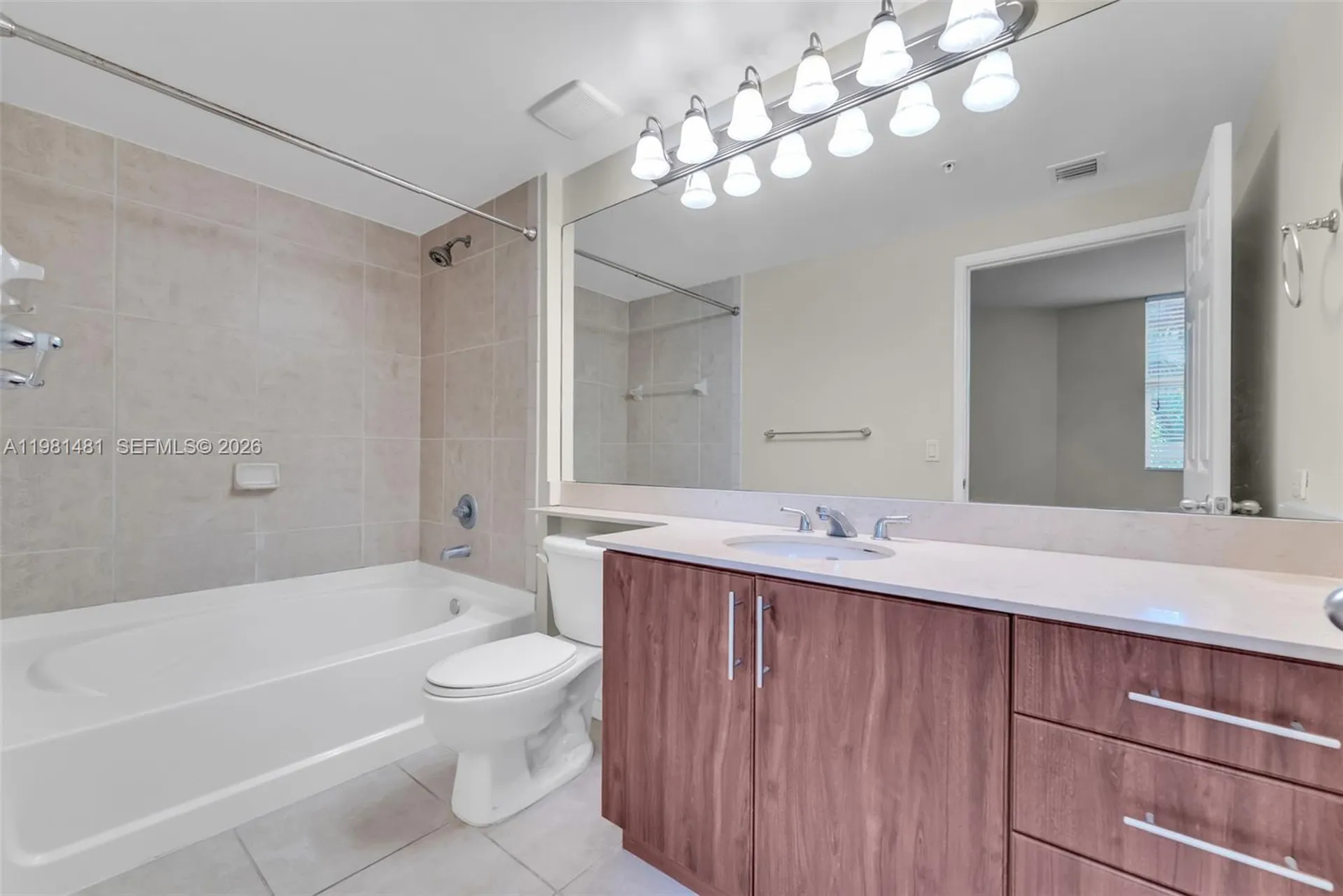 2421 NE 65th Street Fort Lauderdale FL 33308