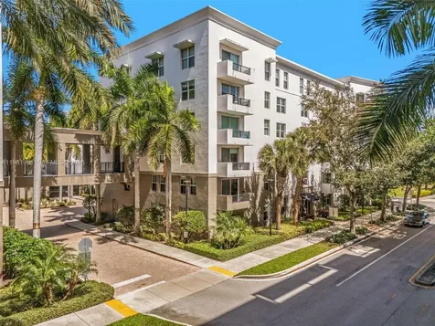 2421 NE 65th Street Fort Lauderdale FL 33308