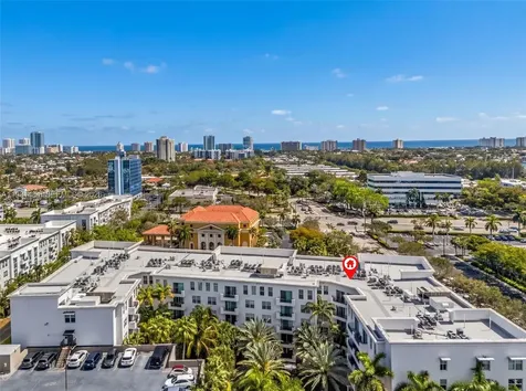 2421 NE 65th Street Fort Lauderdale FL 33308