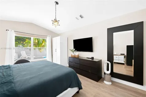 334 SW 194th Avenue Pembroke Pines FL 33029