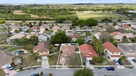 334 SW 194th Avenue Pembroke Pines FL 33029