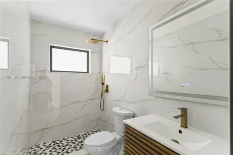 921 W 50th Place Hialeah FL 33012