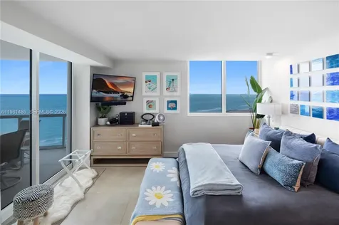 3801 Collins Avenue Miami Beach FL 33140