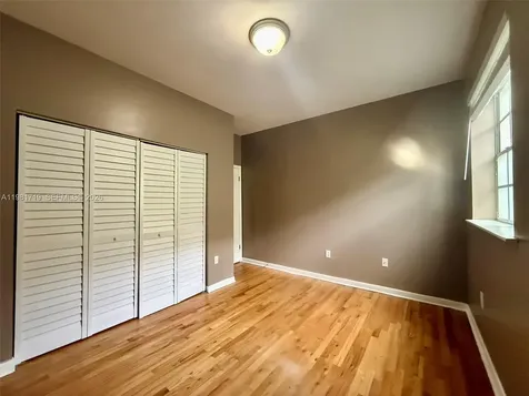 1127 Euclid Avenue Miami Beach FL 33139