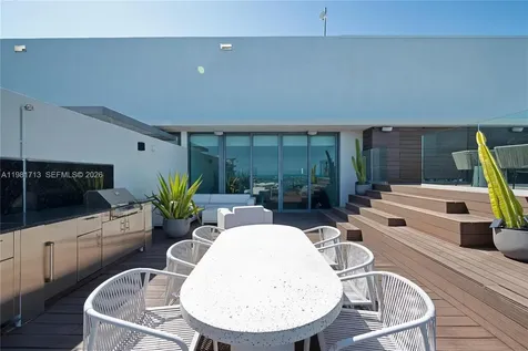 650 NE 32nd Street Miami FL 33137
