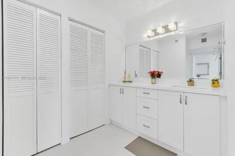 20515 E Country Club Drive Aventura FL 33180