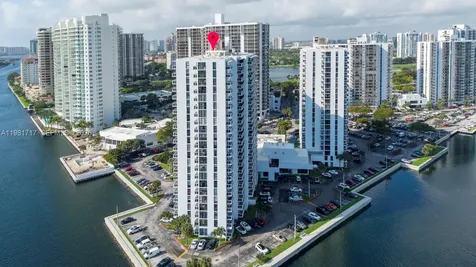 20515 E Country Club Drive Aventura FL 33180