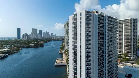 20515 E Country Club Drive Aventura FL 33180