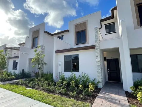 969 NE 211th Street Miami FL 33179