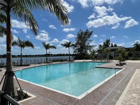 969 NE 211th Street Miami FL 33179
