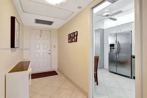3510 Oaks Way Pompano Beach FL 33069
