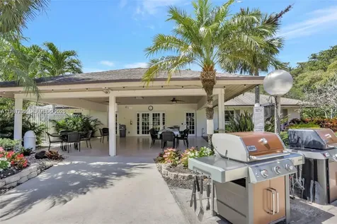 3510 Oaks Way Pompano Beach FL 33069