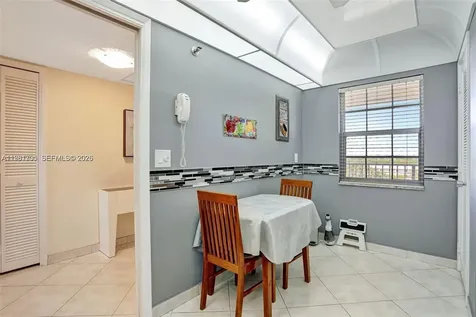 3510 Oaks Way Pompano Beach FL 33069