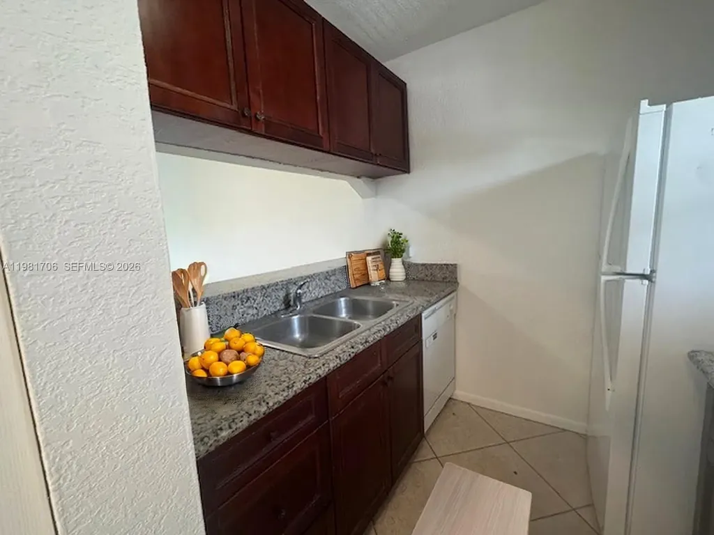 3212 NW 102nd Terrace Coral Springs FL 33065
