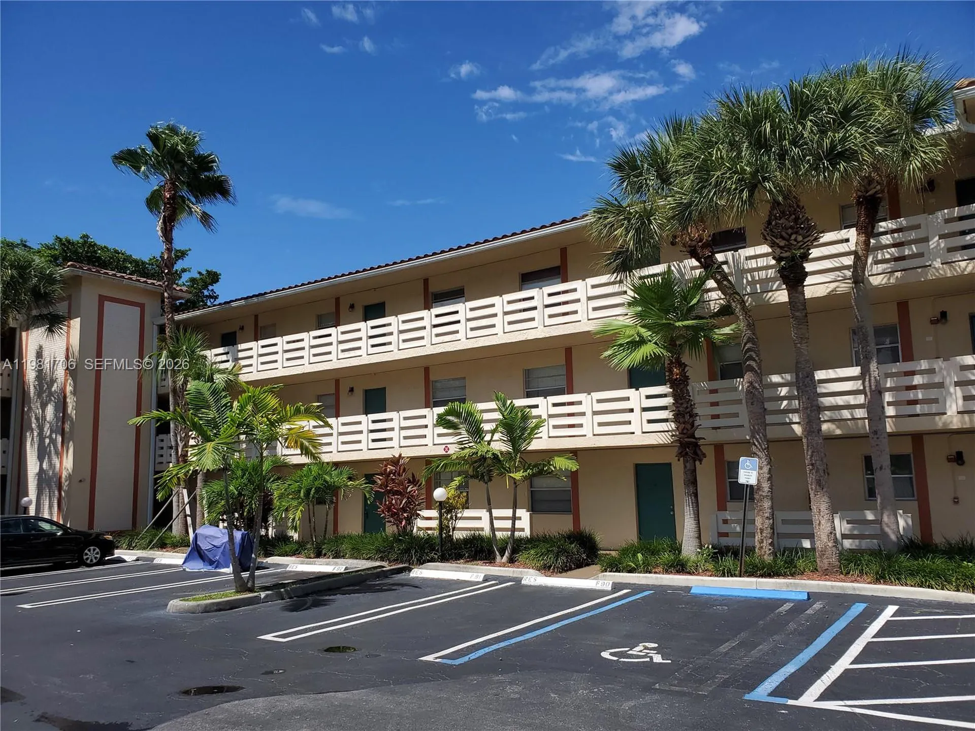 3212 NW 102nd Terrace Coral Springs FL 33065