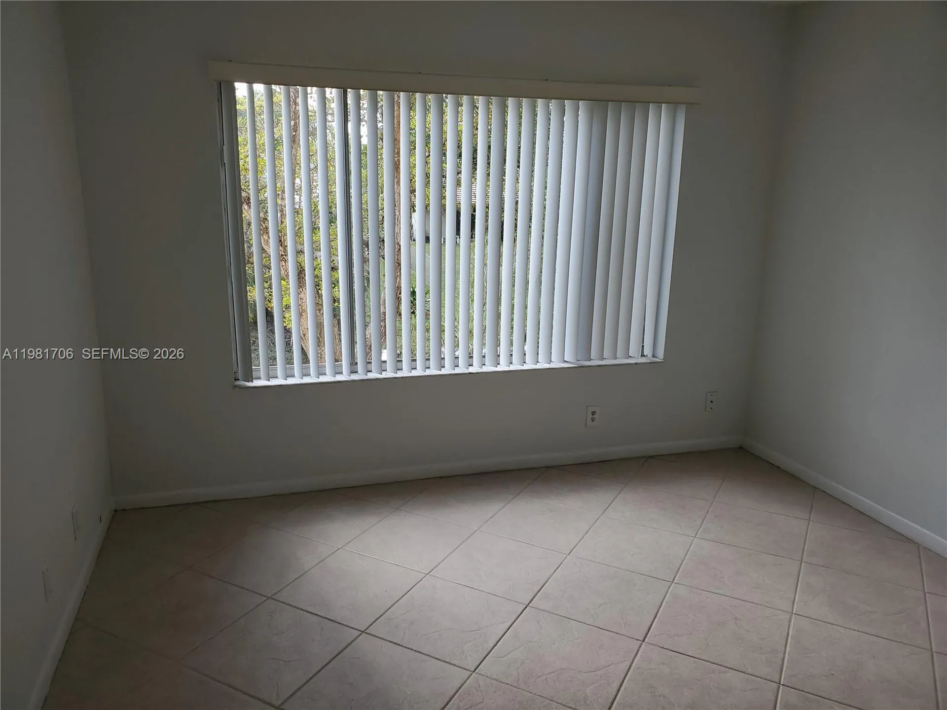 3212 NW 102nd Terrace Coral Springs FL 33065