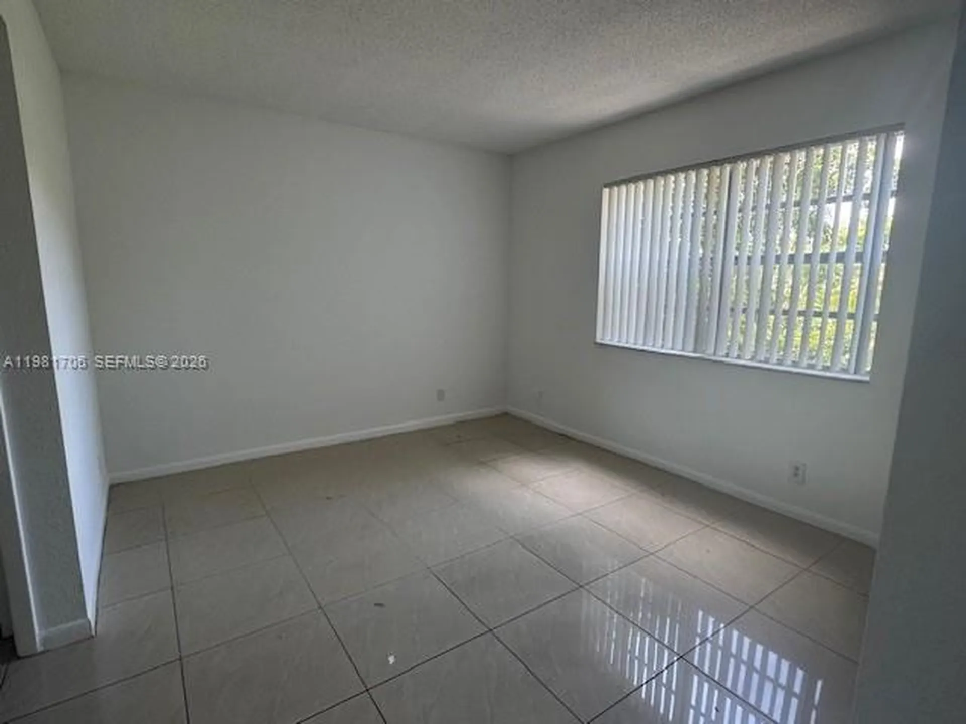 3212 NW 102nd Terrace Coral Springs FL 33065