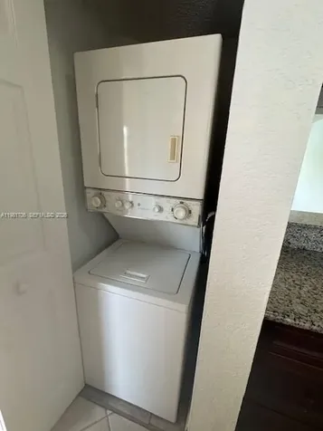 3212 NW 102nd Terrace Coral Springs FL 33065