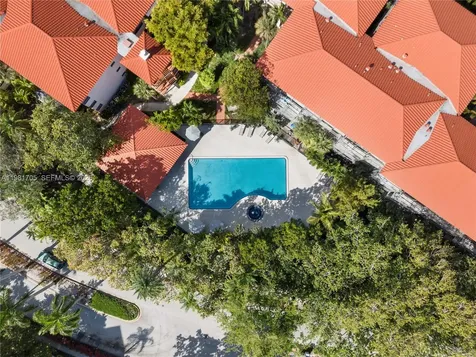 55 Ocean Lane Drive Key Biscayne FL 33149