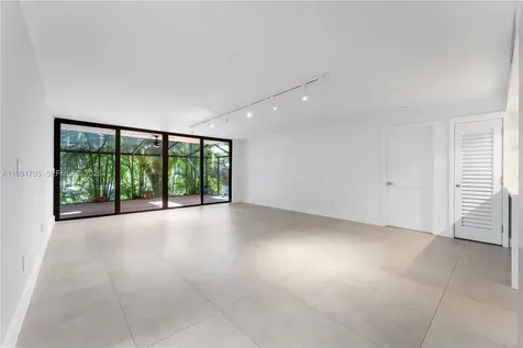 55 Ocean Lane Drive Key Biscayne FL 33149