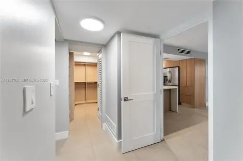 55 Ocean Lane Drive Key Biscayne FL 33149