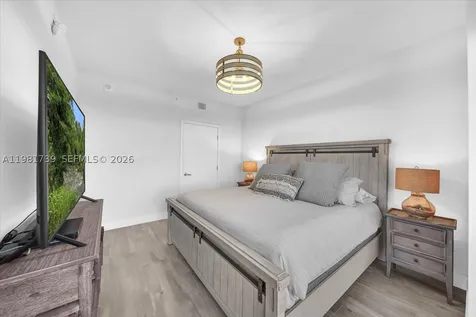 16385 Biscayne Boulevard North Miami Beach FL 33160